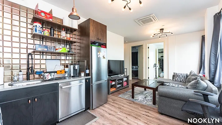 Rented by Nooklyn NYC LLC | media 30