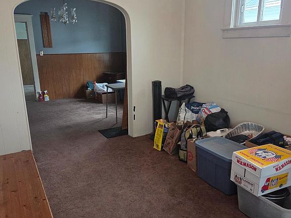 5th image of 2900 Chenoak Ave
