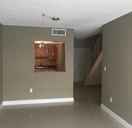 4th image of 9365 Fontainebleau Blvd APT E232