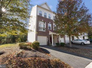 16782 Blackjack Oak Ln, Woodbridge, VA 22191