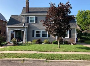 755 Beverly Park Pl, Jackson, MI