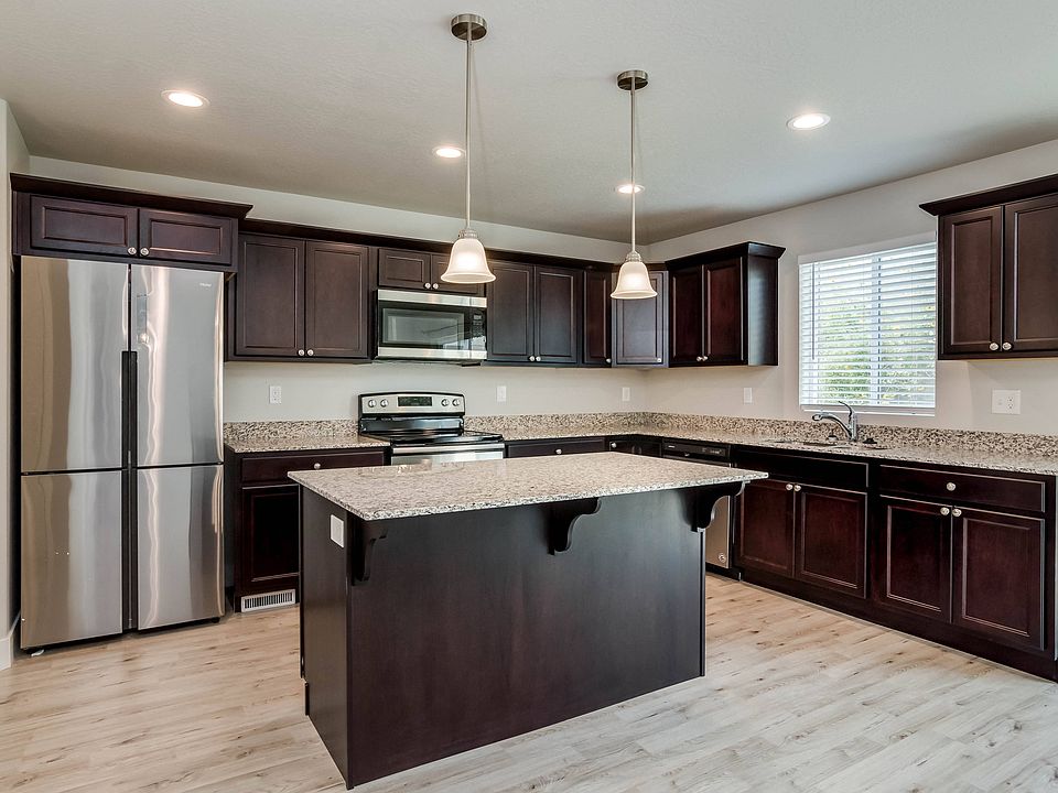 1st image of 149 N Stone Gate Dr