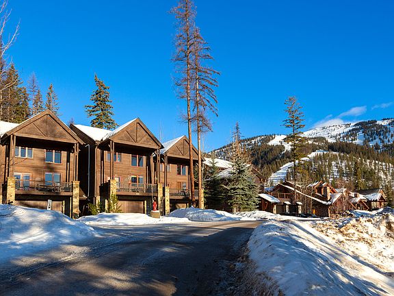3rd image of 398 Moose Run Dr