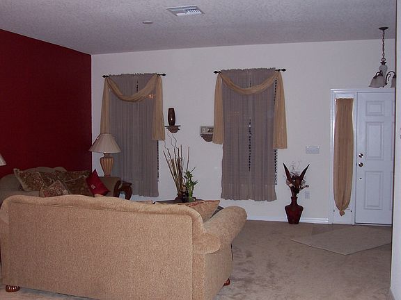 3rd image of 3324 Azalea Blossom Dr