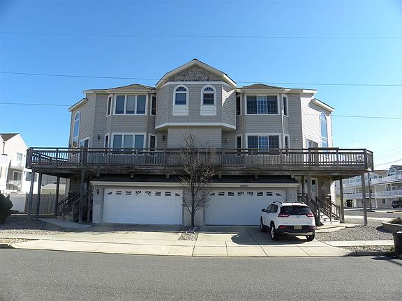 2nd image of 245 55th St #South