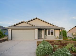 902 Country Ave NE, Quincy, WA 98848