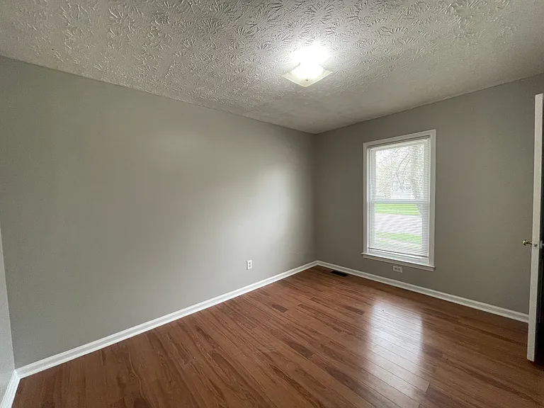1073 Spring Run Rd — Photo 11