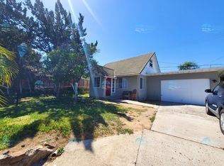 226 Ammunition Rd, Fallbrook, CA 92028