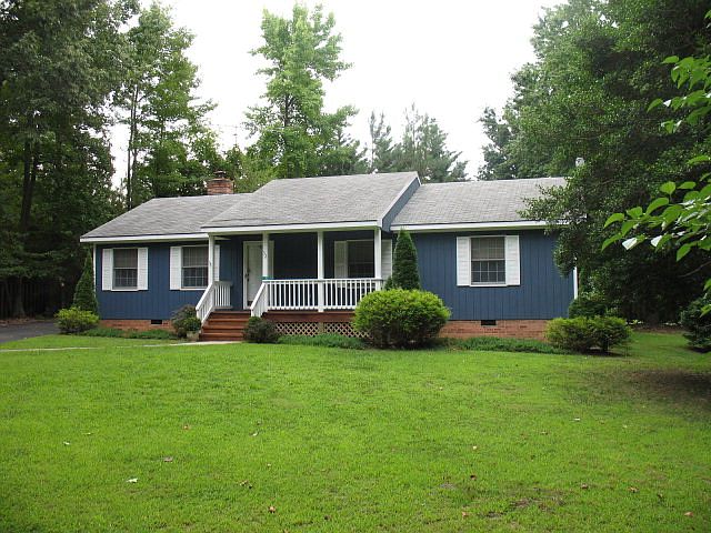 1st image of 32 Lawler Ln