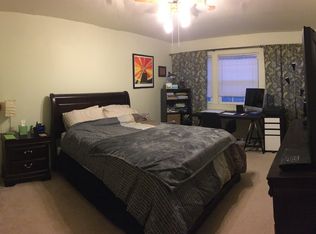 1418 Green Oaks Ln APT 4, Charlotte, NC 28205