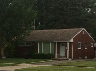 16625 Beech Daly Rd, Redford, MI 48240