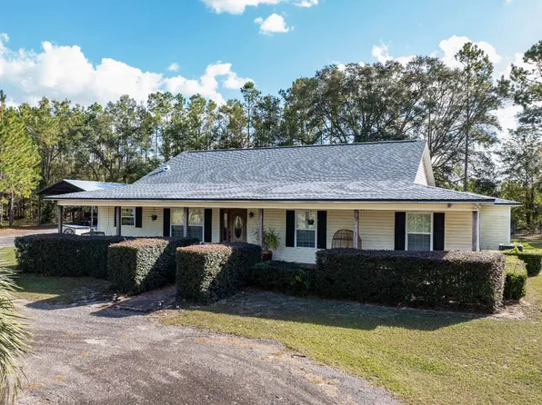 1554 SW Legion Dr, Lake City, FL 32024