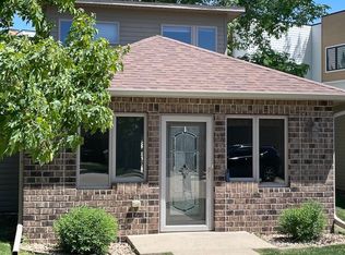 342 Benit Dr UNIT 17, Arnolds Park, IA 51331