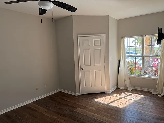 4306 Bayside Village Dr #1-102 — Photo 15