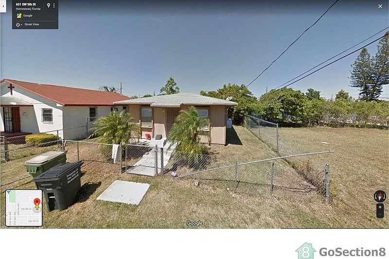 2nd image of 651 SW 5th St