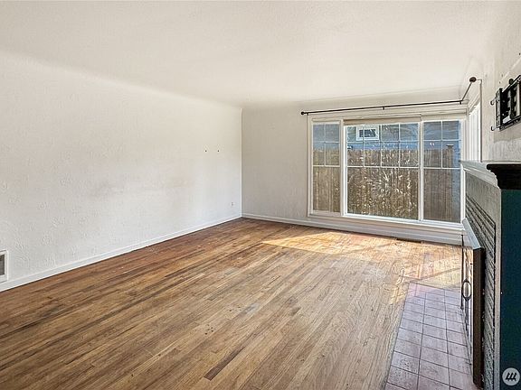 5th image of 6421 Cypress Street