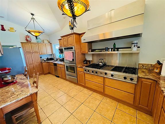 4th image of 807 NEPTUNE ROAD