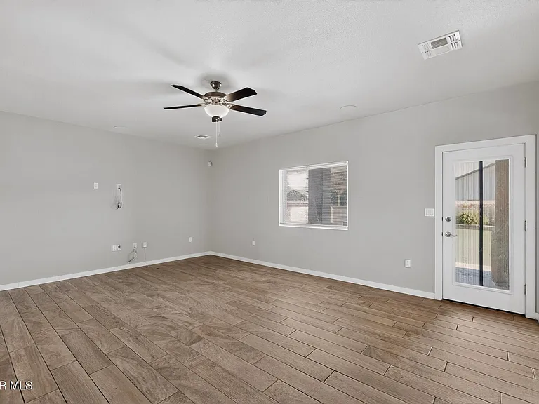 14913 Tierra Crystal Ave — Photo 11