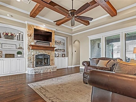 5th image of 4214 Egremont Ct