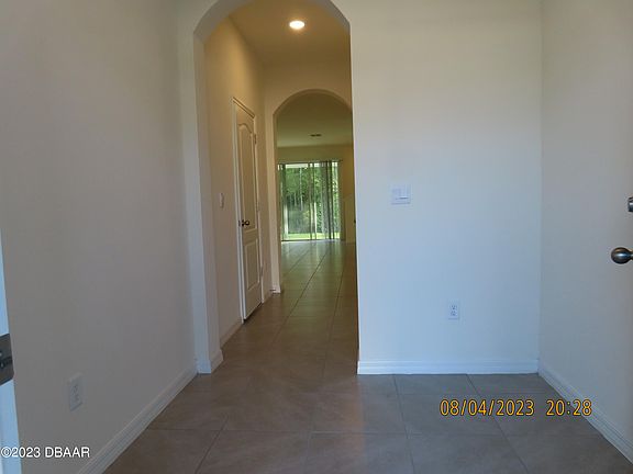 3rd image of 206 Reena Dr