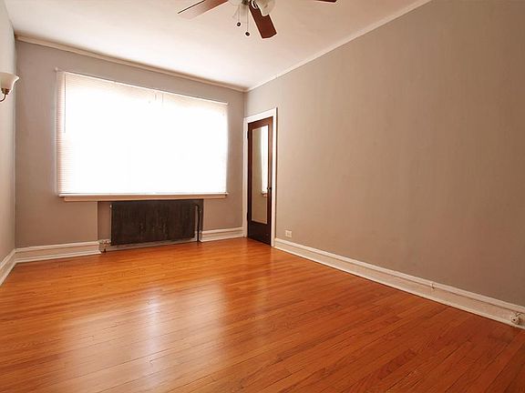 4th image of 425 S Taylor Ave APT 2A
