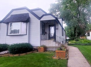 9341 S Utica Ave, Evergreen Park, IL 60805