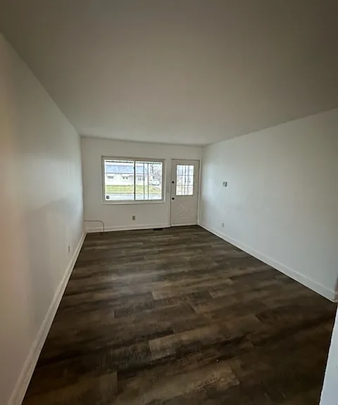 4391 Redonda Ln — Photo 3