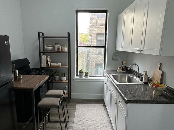 3rd image of 243 E 26th St #2B