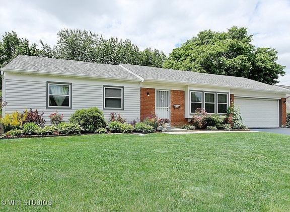 2nd image of 434 Abbington Pl