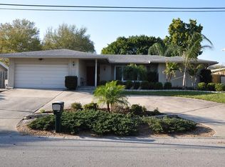 3789 McKay Creek Dr, Largo, FL 33770