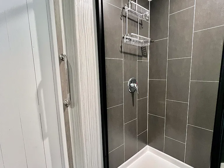 8183 Oyster Factory Rd — Photo 16