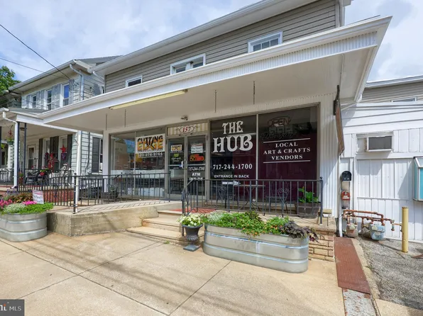 157 E Broadway, Red Lion, PA 17356