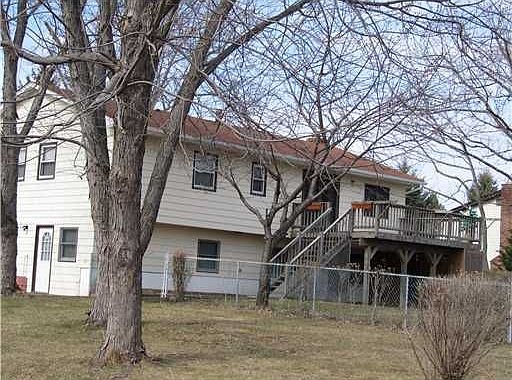 2nd image of 29 Ben Lomond Dr