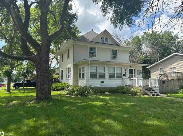 302 8th St N, Humboldt, IA 50548