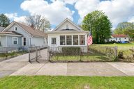 Seward St-1305-001.jpg