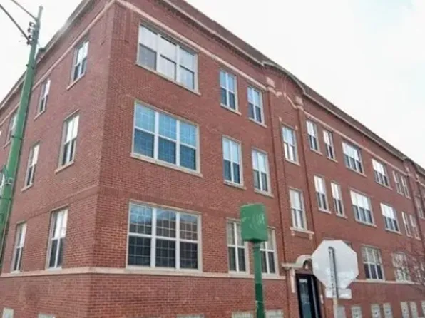 2852 N Kedzie Ave #3, Chicago, IL 60618