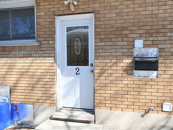 2nd image of 40 Winslow Dr Unit 2