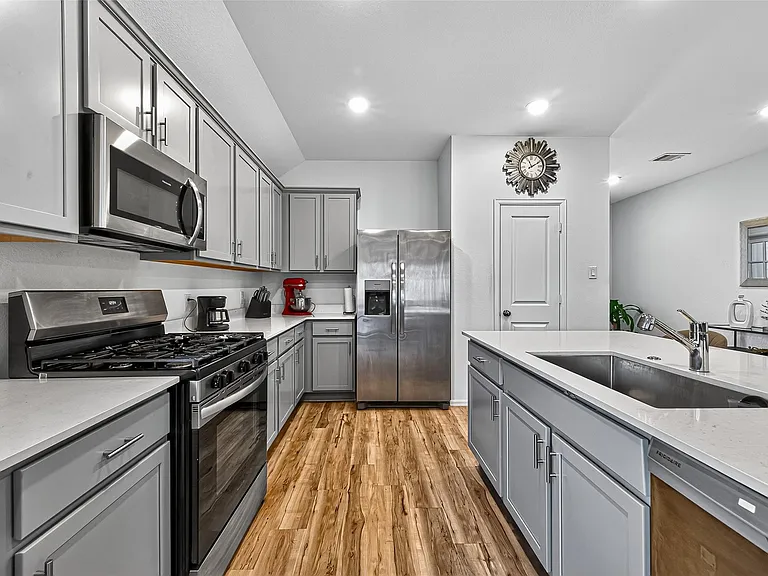 27222 Woodridge Glen Dr — Photo 18
