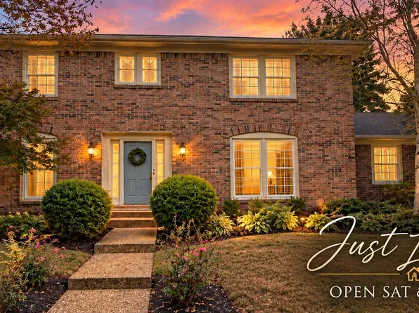 8000 Barbour Manor Dr, Louisville, KY 40241