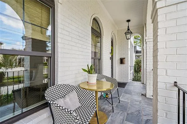 3 bed, 3.0 bath, 3175 sqft, $12,000 — Photo 3
