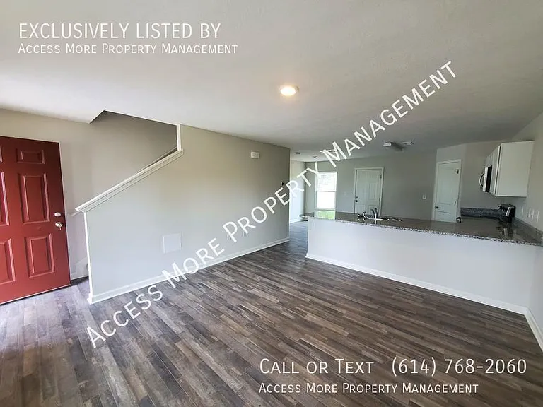 570 Holderman Pl — Photo 4