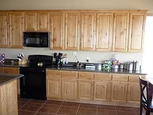 4th image of 3507 S 196th Dr