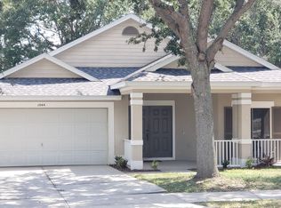 1044 Longville Cir, Tavares, FL 32778