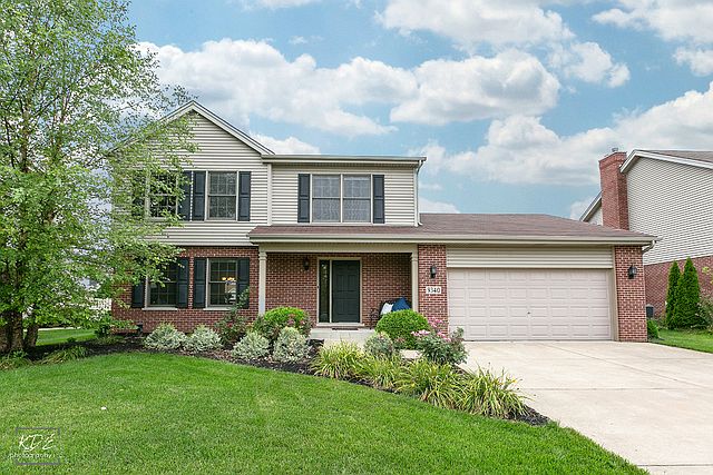 1st image of 9340 Bedford Dr