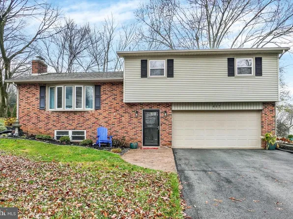417 Rushmore Dr, York, PA 17402