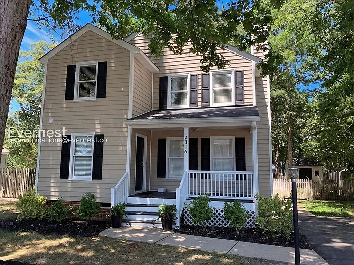 Building Photo - 2316 Horsley Dr