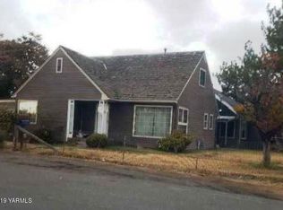 917 S 10th St, Sunnyside, WA