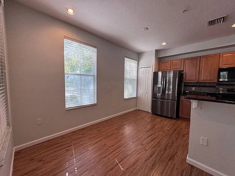 4249 Corrine Dr #104 — Photo 21