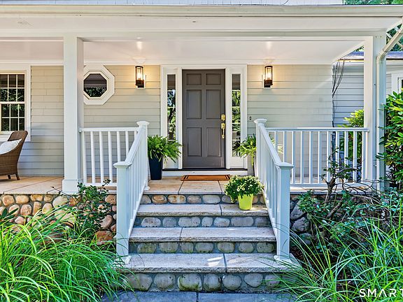 3rd image of 35 Bonnie Brook Road