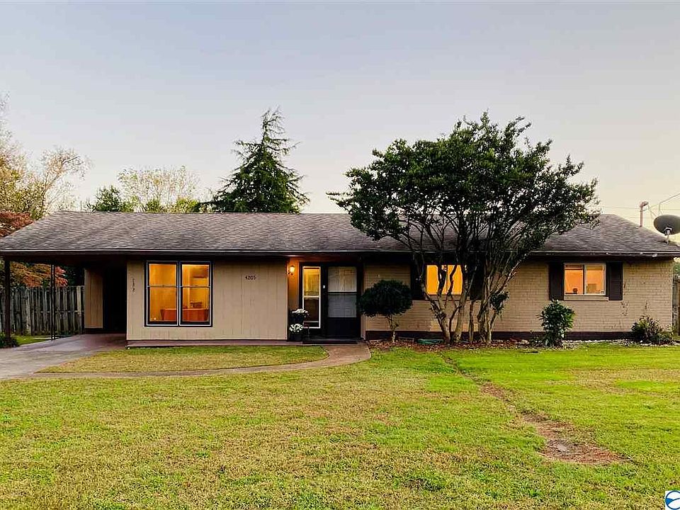 1st image of 4205 Richardson Dr NW